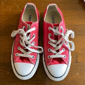 Red converse